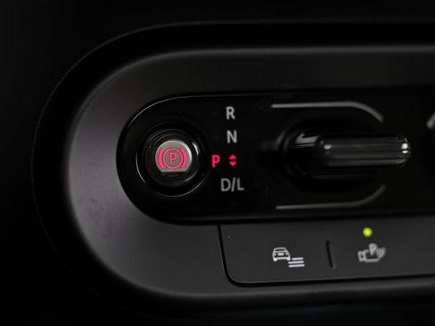 New 2026 MINI Cooper S image 39