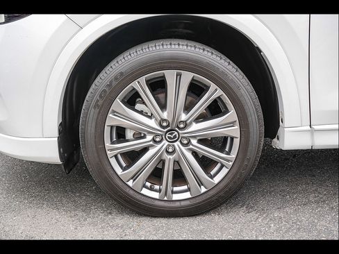 Used 2024 MAZDA CX-5 Signature AWD/4WD image 12