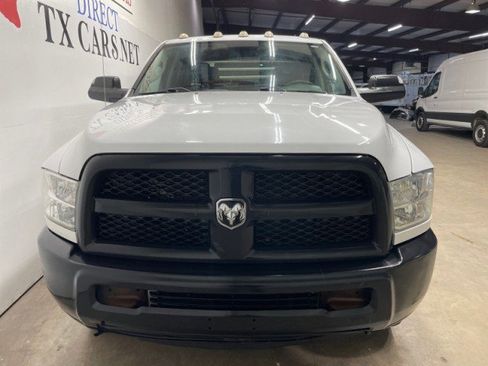 Used 2018 RAM 3500 Tradesman image 14