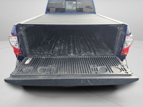 Used 2017 Nissan Titan Platinum Reserve image 26