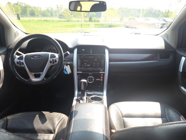 Used 2013 Ford Edge Limited FWD image 18