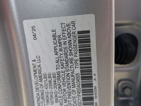 Certified 2025 Honda Accord SE image 33