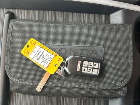 Used 2018 Honda Odyssey EX-L image 41
