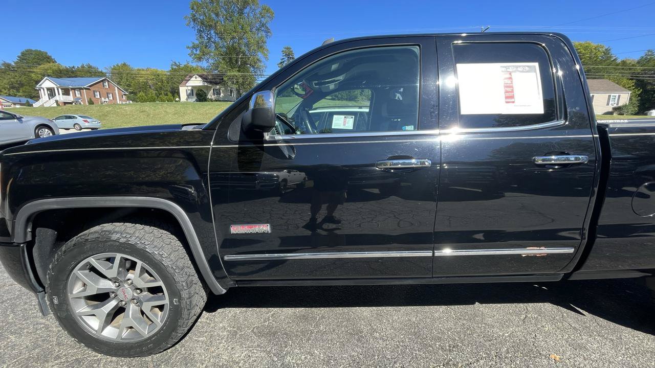 Used 2015 GMC Sierra 1500 SLT w/ All-Terrain Package AWD/4WD image 3