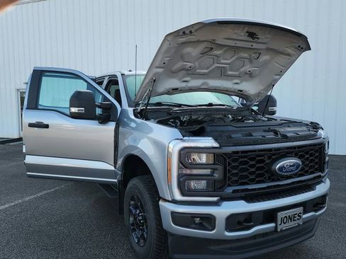 Used 2023 Ford F350 XL w/ STX Appearance Package AWD/4WD image 29