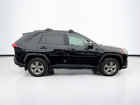 Used 2025 Toyota RAV4 XLE image 8