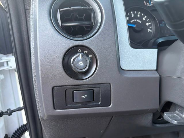 Used 2013 Ford F150 XL w/ Mid Equipment Group RWD image 16