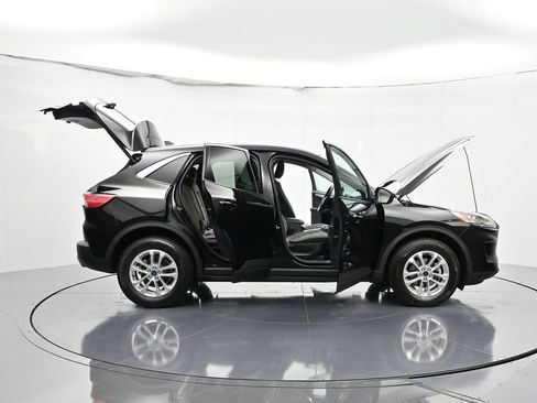 Certified 2022 Ford Escape SE w/ Convenience Package image 57