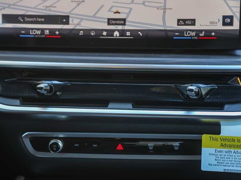 New 2026 BMW X6 xDrive40i image 10