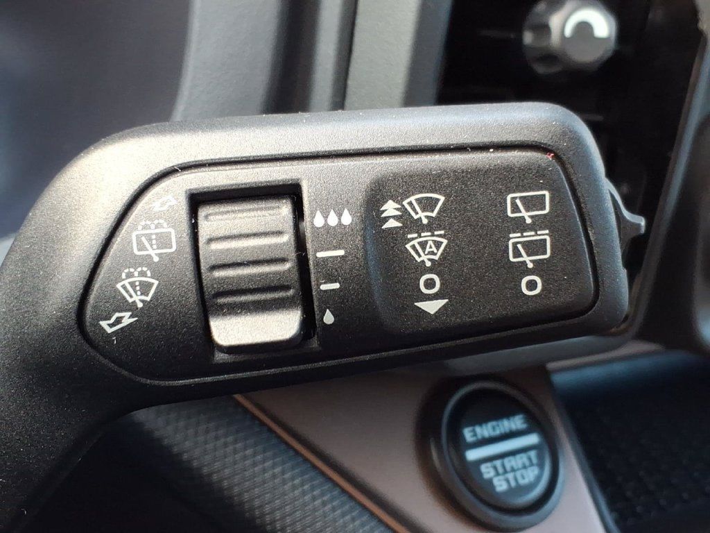 Used 2024 Ford Bronco Sport Outer Banks AWD/4WD image 27