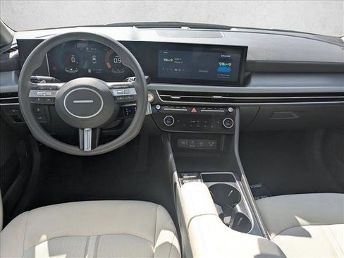 Used 2025 Hyundai Sonata SEL image 17