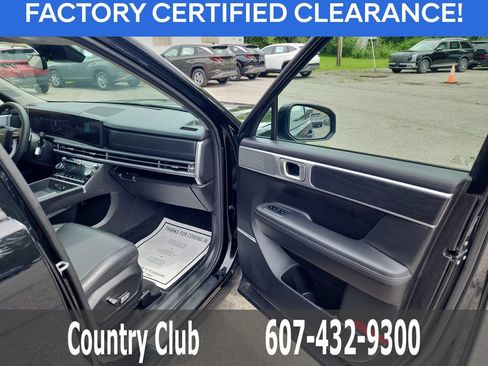 Used 2024 Hyundai Santa Fe Limited AWD/4WD image 35
