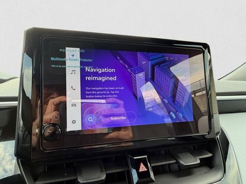 Used 2024 Toyota Corolla SE image 14