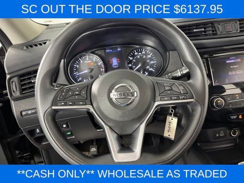 Used 2018 Nissan Rogue S AWD/4WD image 17