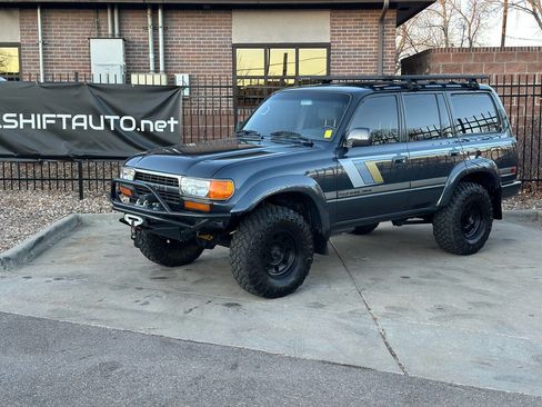 Used 1991 Toyota Land Cruiser image 2