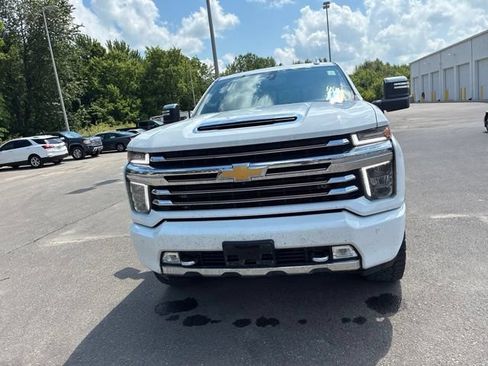 Used 2022 Chevrolet Silverado 2500 High Country AWD/4WD image 4