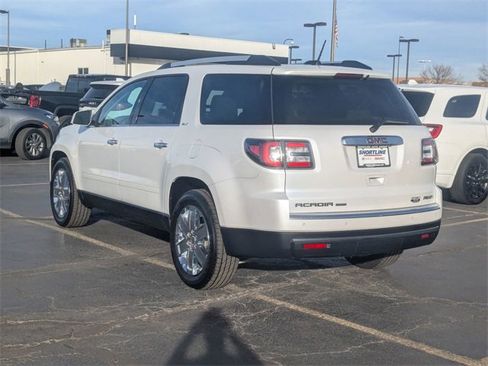 Used 2017 GMC Acadia Limited SLT image 5