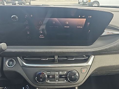 Certified 2024 Buick Envista Preferred w/ Convenience I Package image 18