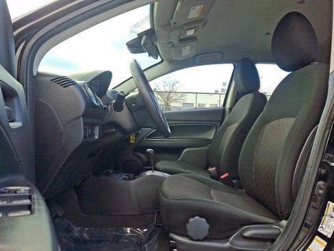 Used 2021 Mitsubishi Mirage ES image 15