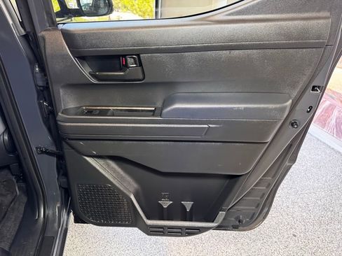 Certified 2025 Toyota Tacoma SR5 AWD/4WD image 58