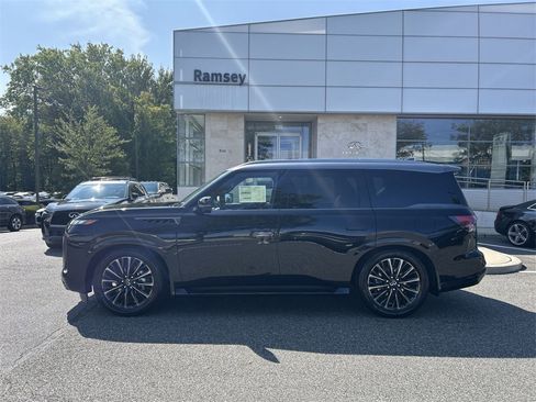 New 2026 INFINITI QX80 Autograph w/ Premium Cargo Package image 5