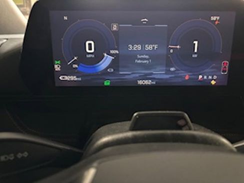 Used 2025 Chevrolet Blazer EV SS image 9