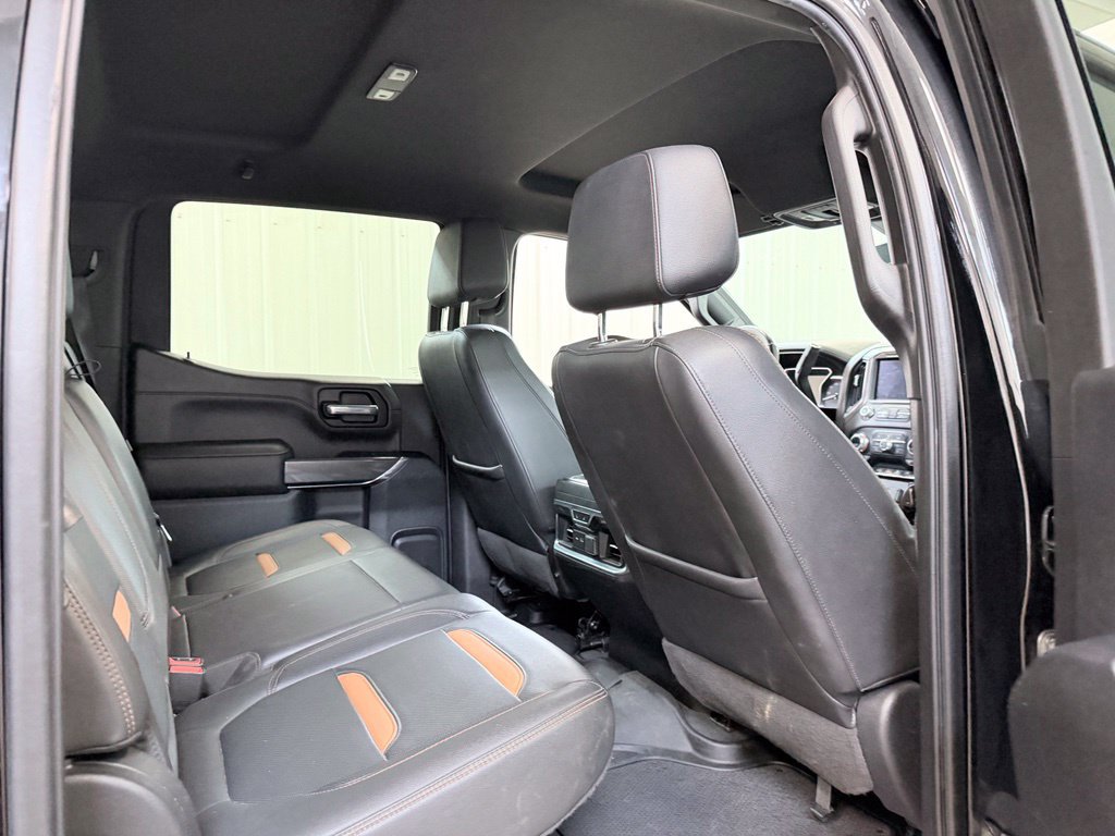 Used 2021 GMC Sierra 1500 AT4 w/ AT4 Premium Package AWD/4WD image 32