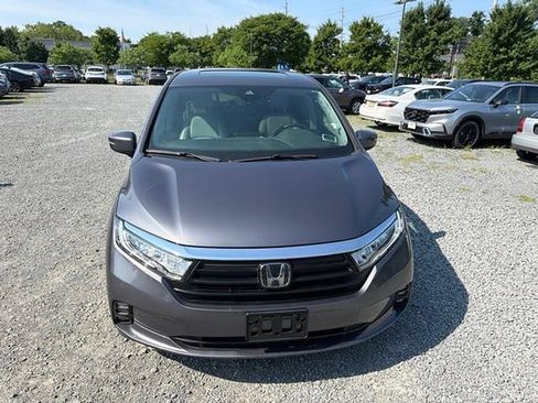 Used 2023 Honda Odyssey EX-L image 2