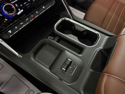 New 2026 GMC Sierra 3500 Denali Ultimate w/ Snow Plow Prep/Camper Package image 37