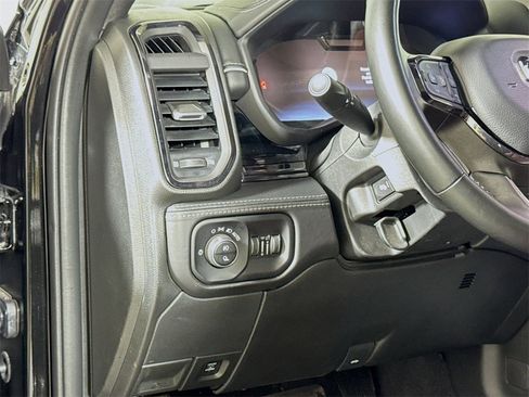 Used 2025 RAM 2500 Limited image 8