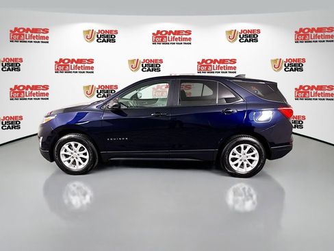 Used 2021 Chevrolet Equinox LS w/ LS Convenience Package image 12