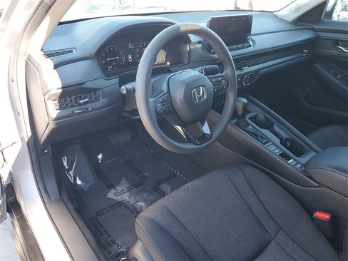 Certified 2023 Honda Accord EX image 16