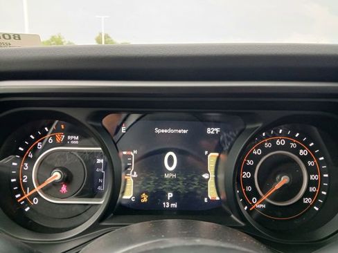 New 2026 Jeep Gladiator Sport AWD/4WD image 21