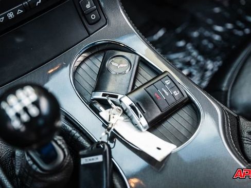 Used 2009 Chevrolet Corvette Z06 w/ Preferred Equipment Group image 73