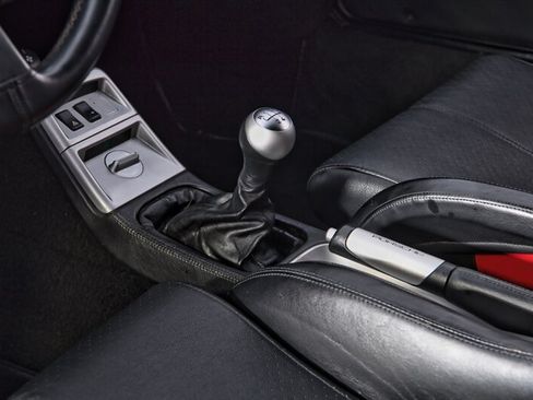 Used 1989 Porsche 911 Carrera RWD image 39