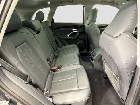 Used 2025 Audi Q5 Premium AWD/4WD image 22