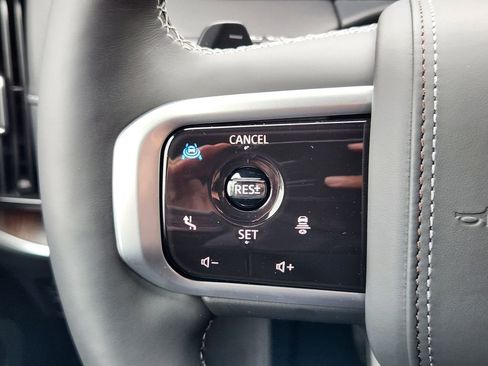 New 2026 Nissan Armada Platinum Reserve image 24