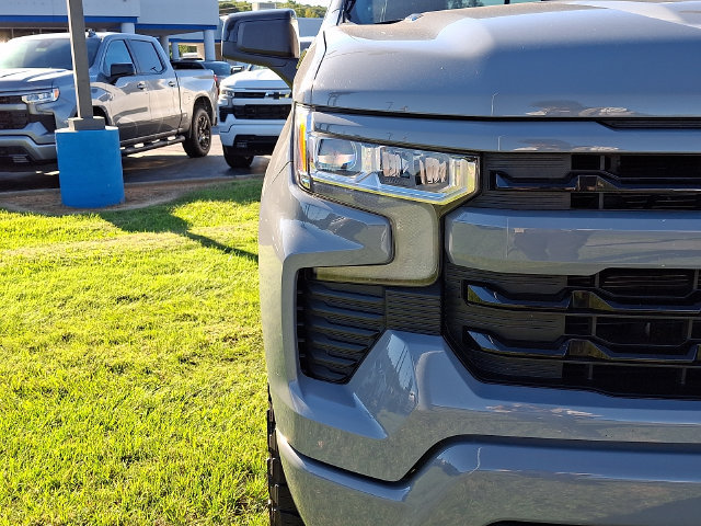 Used 2025 Chevrolet Silverado 1500 RST w/ Convenience Package II AWD/4WD image 9