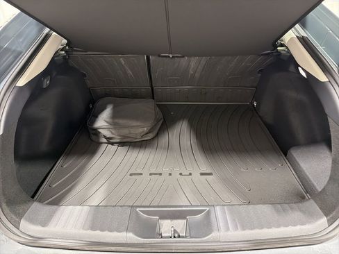 Used 2026 Toyota Prius Plug-In Hybrid image 17