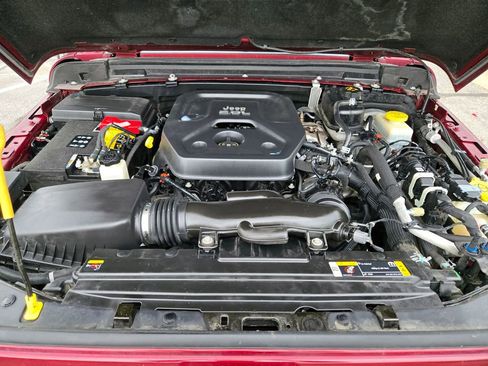 Used 2021 Jeep Wrangler Unlimited Sport AWD/4WD image 33