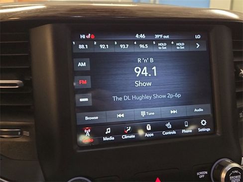 Used 2020 RAM 1500 Laramie image 16