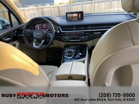 Used 2018 Audi Q7 3.0T Premium Plus AWD/4WD image 28