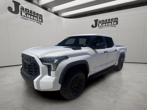 Used 2025 Toyota Tundra TRD Pro AWD/4WD image 5