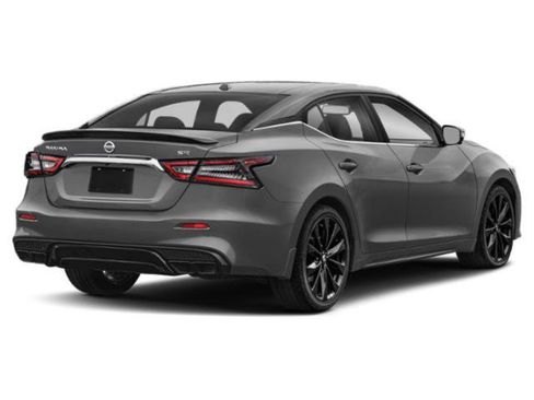 Used 2019 Nissan Maxima SR w/ Premium Package image 2