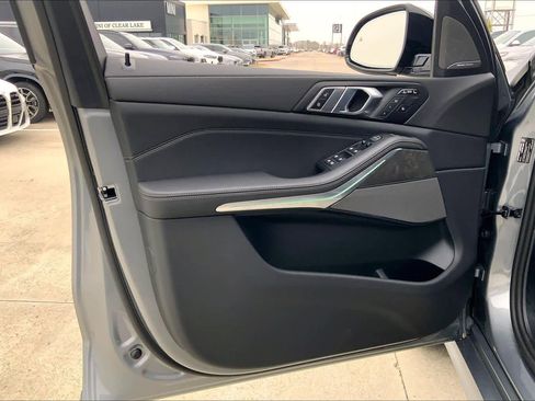 Used 2026 BMW X7 xDrive40i image 10