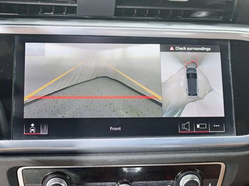 Used 2024 Audi Q3 2.0T Premium Plus w/ Premium Plus Package image 17