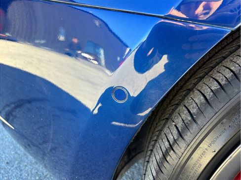 Used 2021 Tesla Model 3 Performance image 16