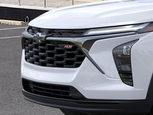 New 2026 Chevrolet Trax RS w/ Sunroof Package FWD image 13
