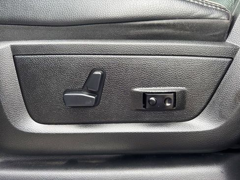 Used 2019 RAM 3500 Laramie AWD/4WD image 33