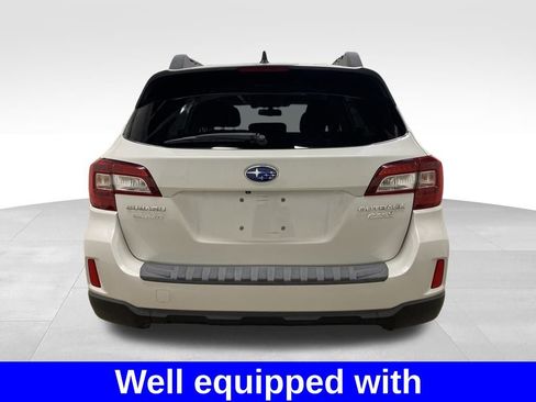 Used 2016 Subaru Outback 2.5i Premium image 3